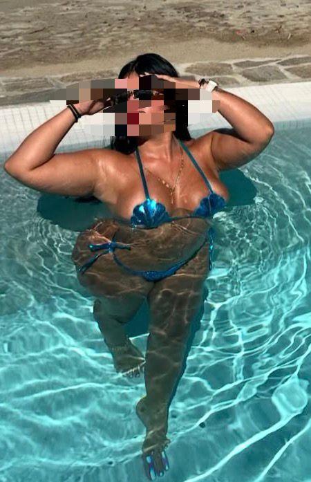 672540949: Chica busca chico en Pontevedra
