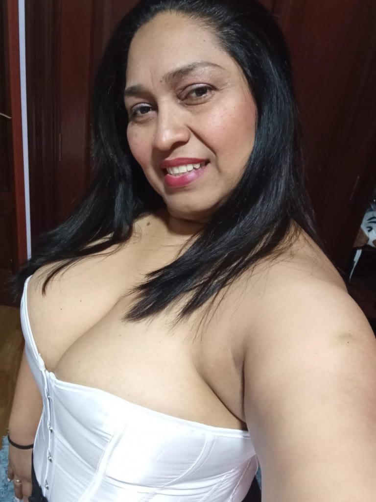 Chica busca chico en Asturias: 