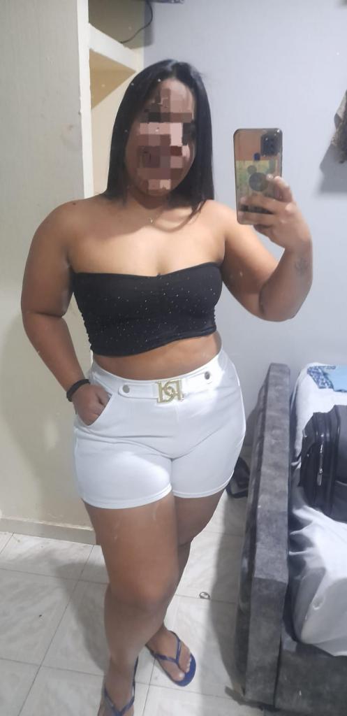 Chica busca chico en Granada: 