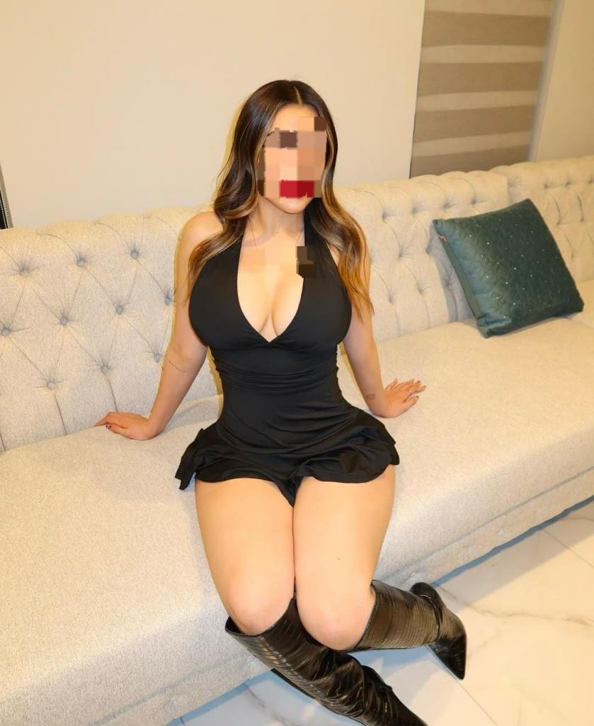 672540949: Chica busca chico en Pontevedra