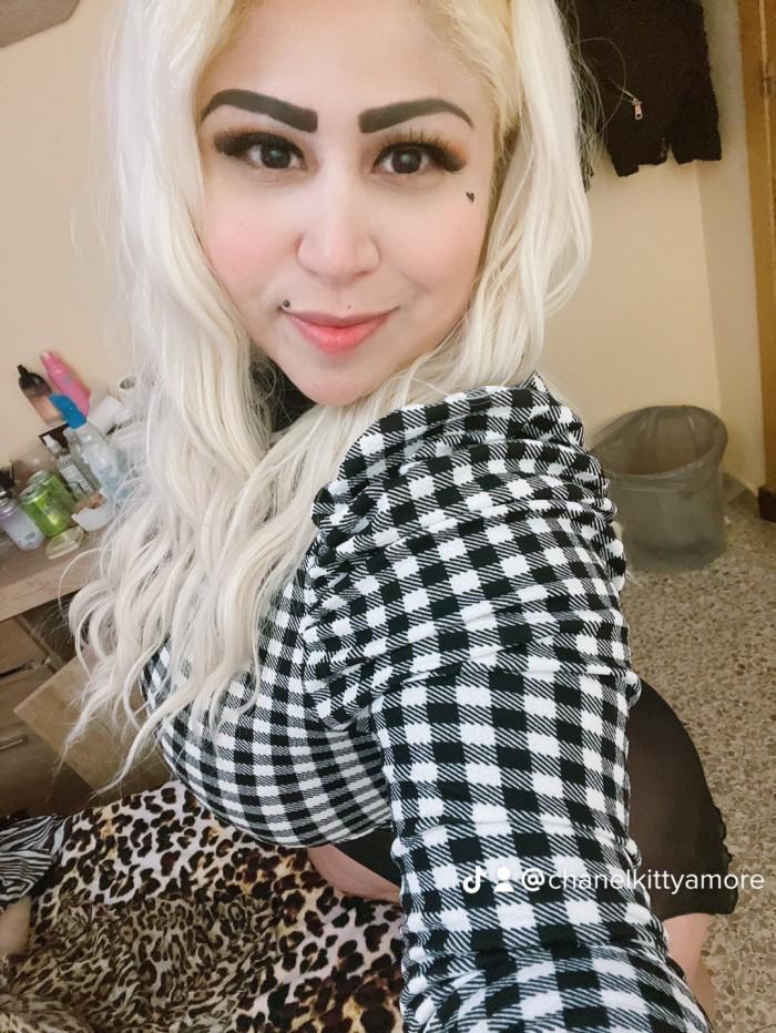 685865581: Chica busca chico en Palencia