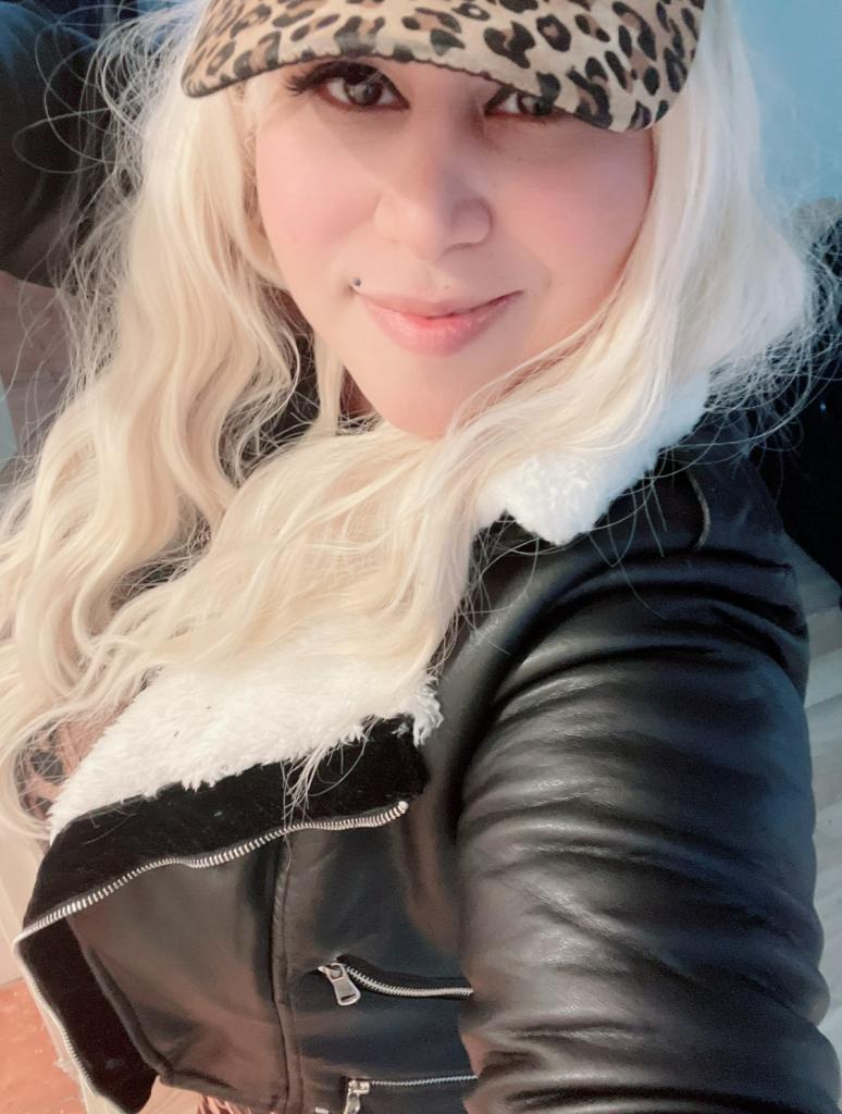 685865581: Chica busca chico en Palencia