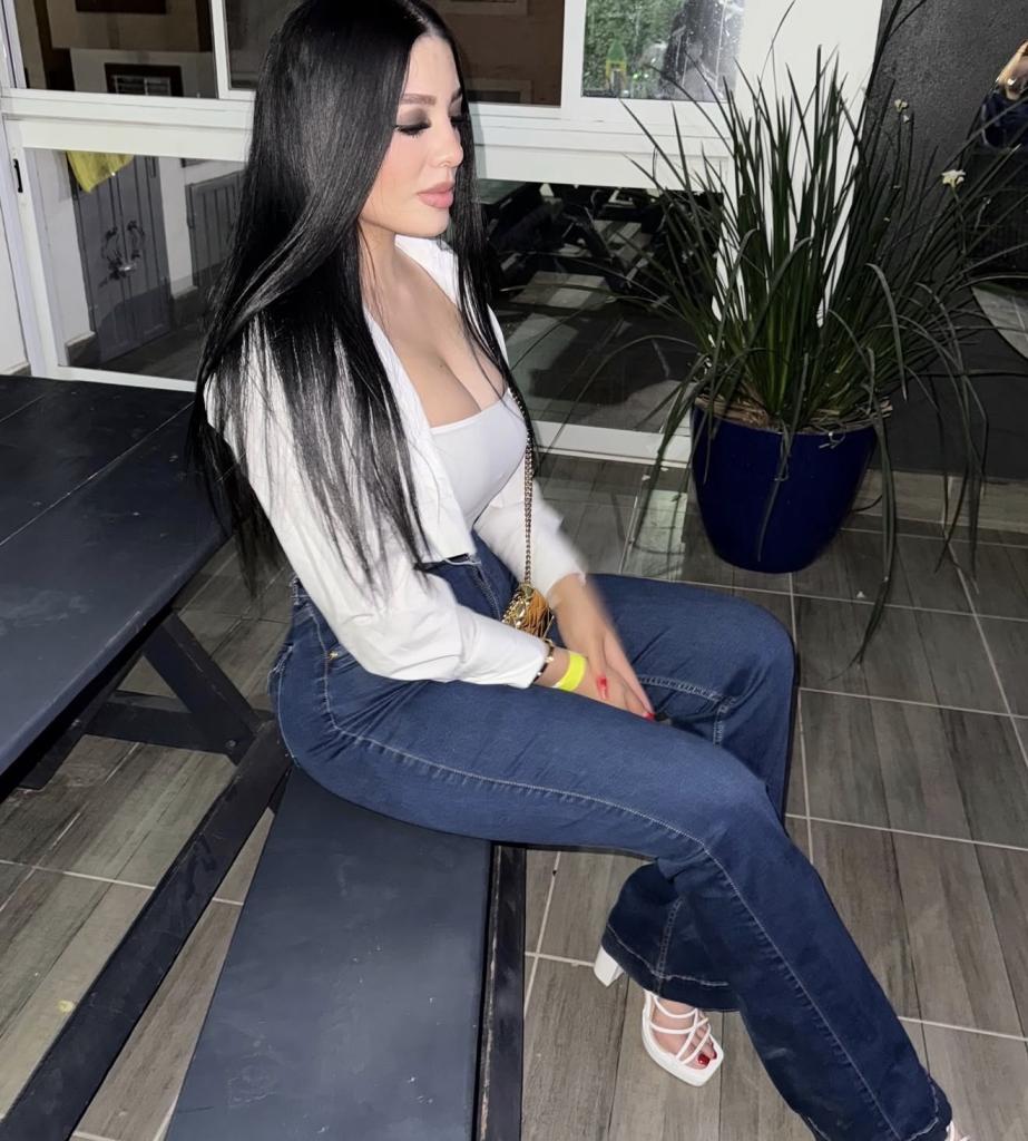 Chica busca chico en Asturias: 