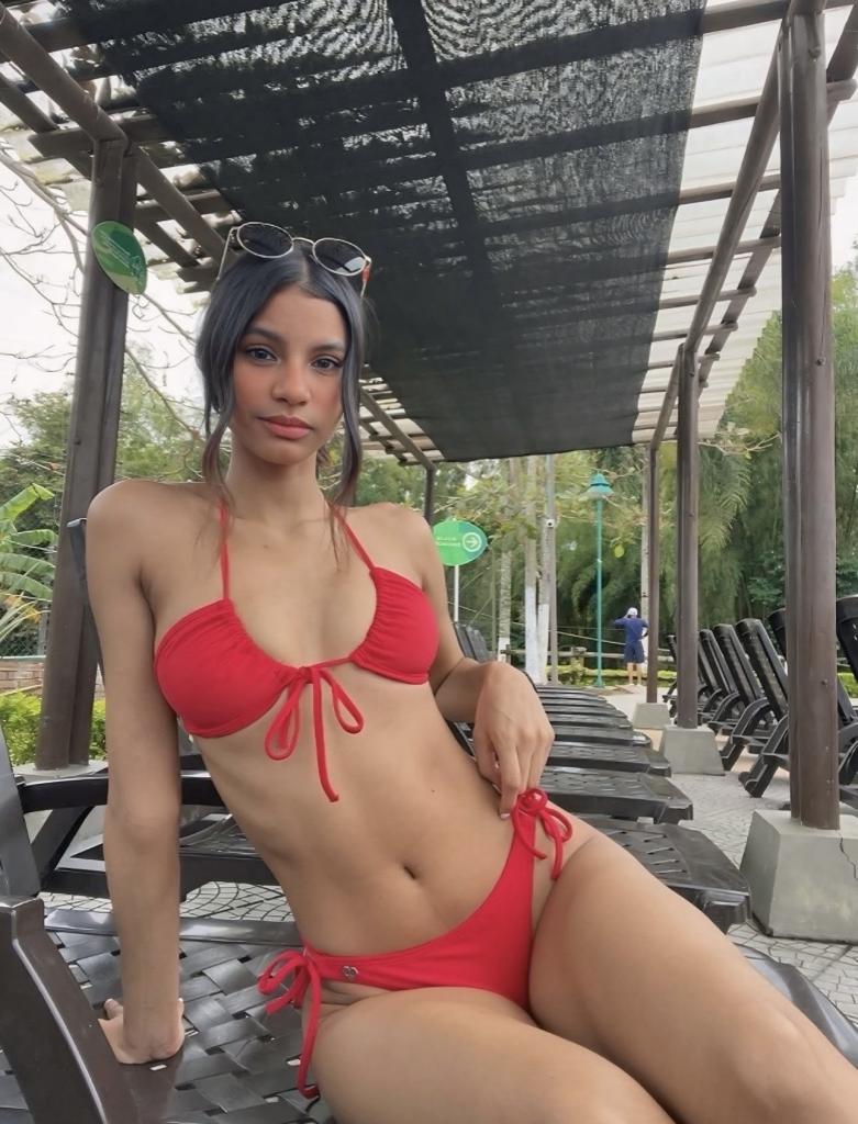 Chica busca chico en La Coruña: 