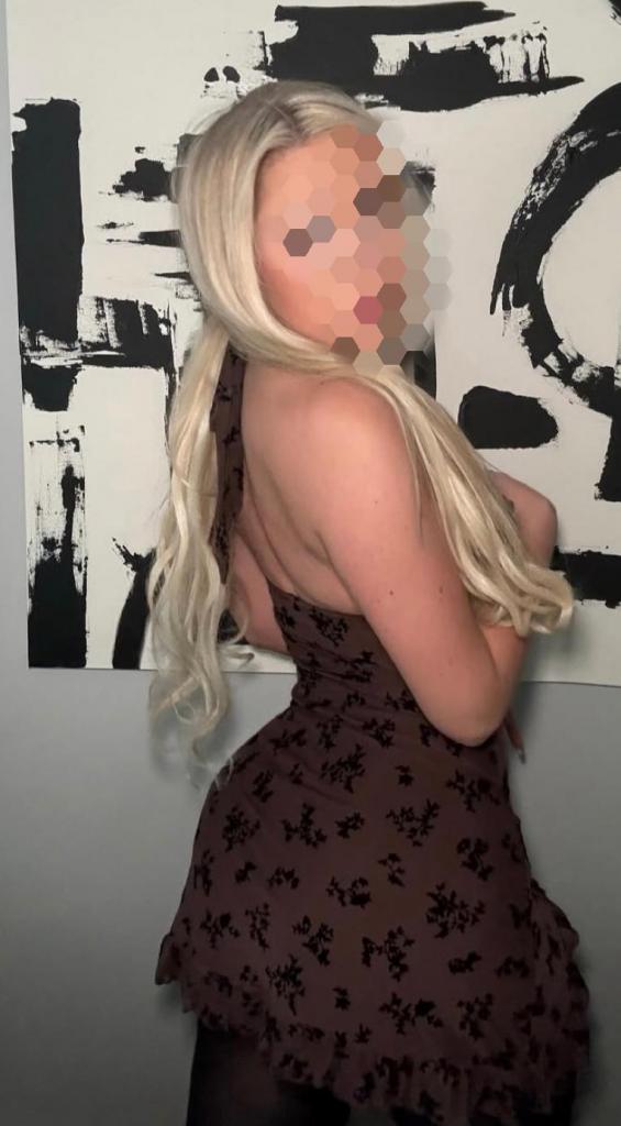 Chica busca chico en Cádiz: 