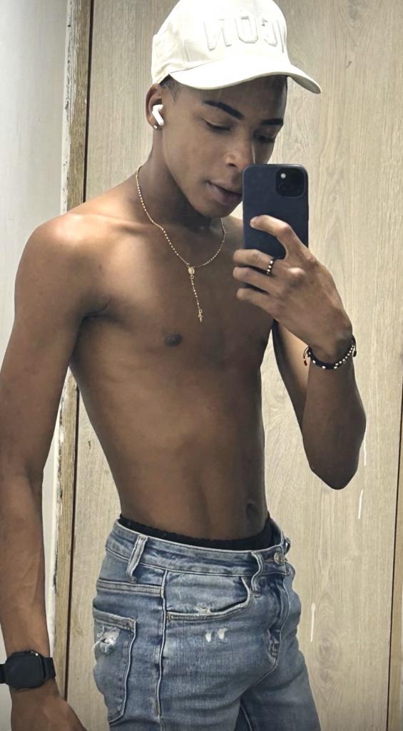 Chico busca chica en Alicante: 