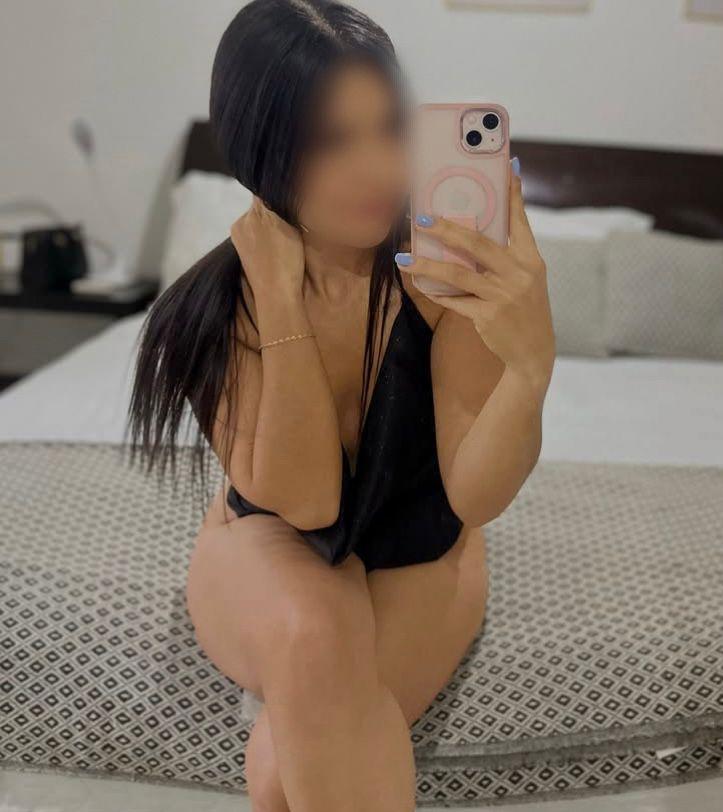 614925817: Chica busca chico en Mallorca