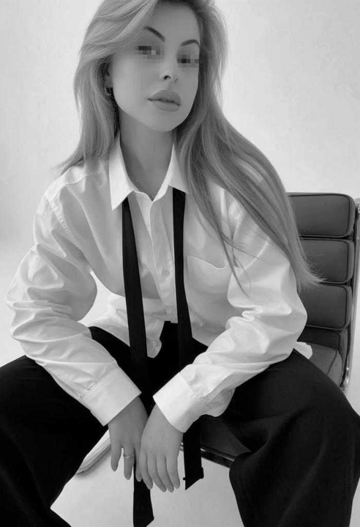 Chica busca chico en Cádiz: 