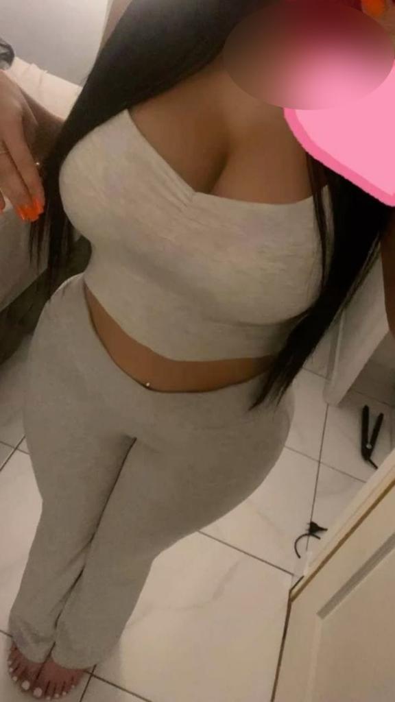 Chica busca chico en Tenerife: 