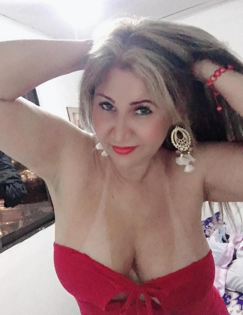 Chica busca chico en Alicante: 