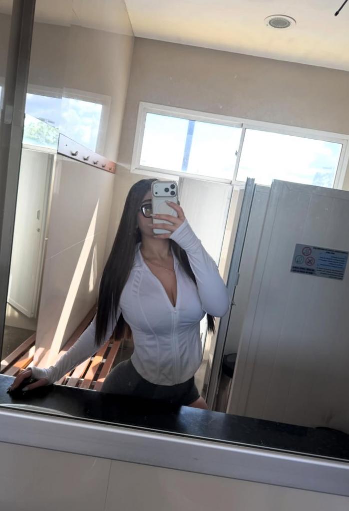 Chica busca chico en La Coruña: 