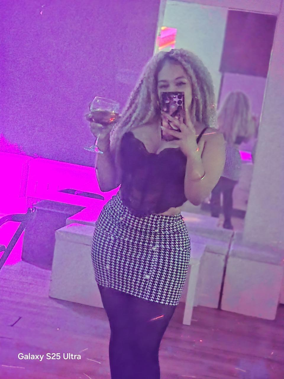 610103764: Chica busca chico en Asturias