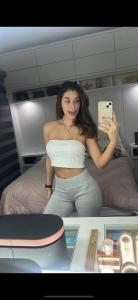 611236687: Chica busca chico en Madrid