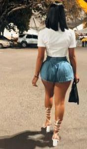 647211156: Chica busca chico en Tarragona