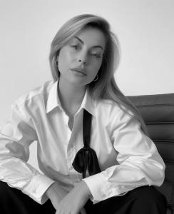 644132151: Chica busca chico en Cádiz