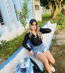 643972034: Chica busca chico en Barcelona