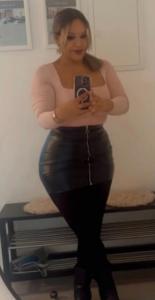 613805994: Chica busca chico en Málaga