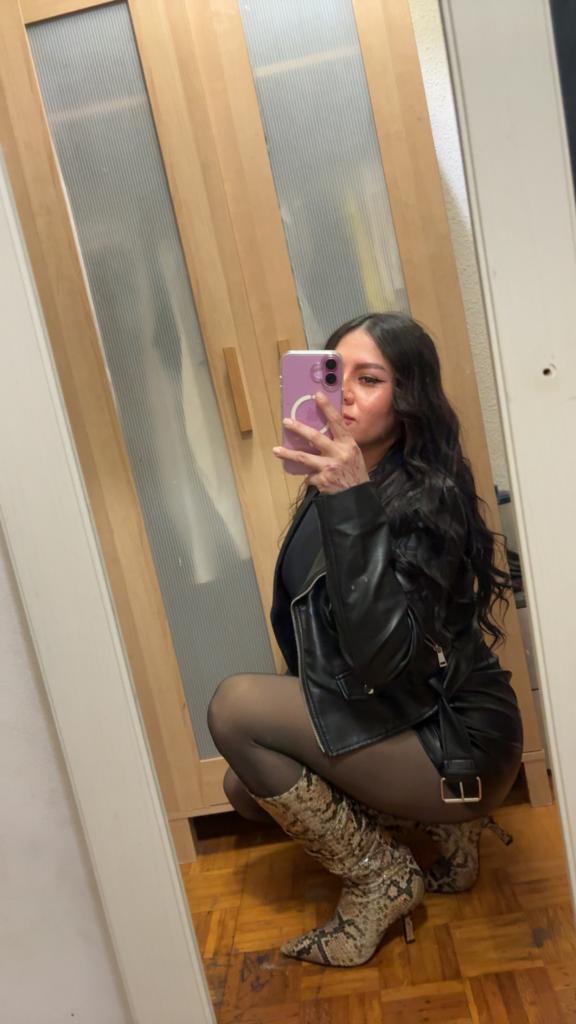 603347147: Chica busca chico en Barcelona