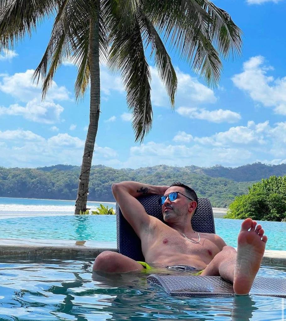 613821841: Chico busca chica en Alicante