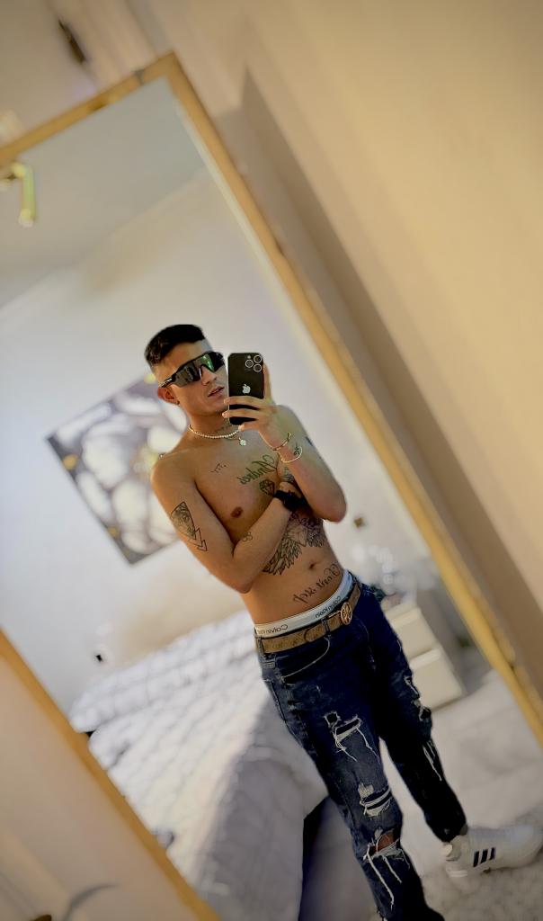 617658902: Chico busca chica en Madrid