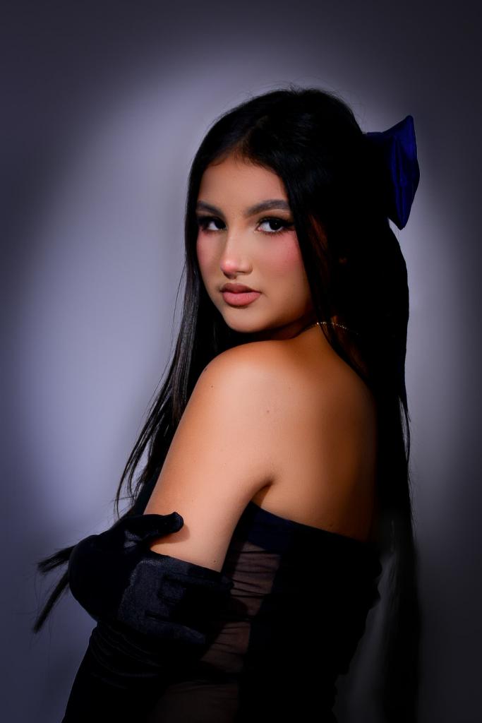 Chica busca chico en Huelva: 