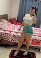 614390070: Chica busca chico en Madrid