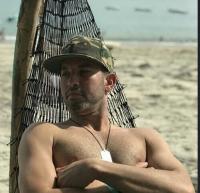 613821841: Chico busca chica en Alicante