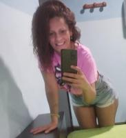 641054119: Chica busca chico en La Coruña