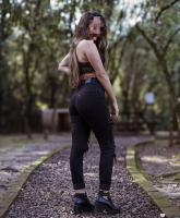 643972034: Chica busca chico en Barcelona