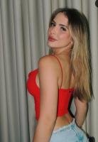 613799260: Chica busca chico en Gerona