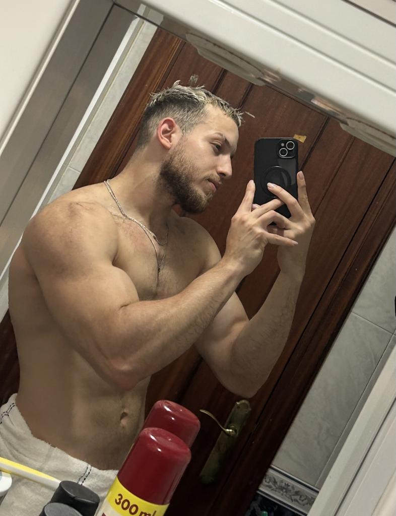 Chico busca chica en La Coruña: 