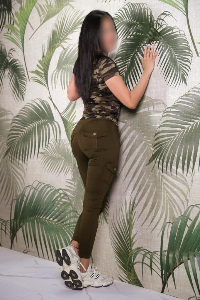 Chica busca chico en Alicante: 