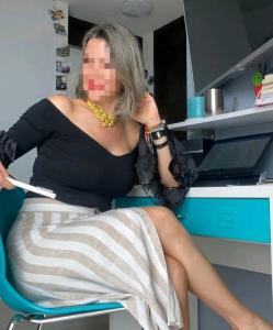 Chica busca chico en La Coruña: 