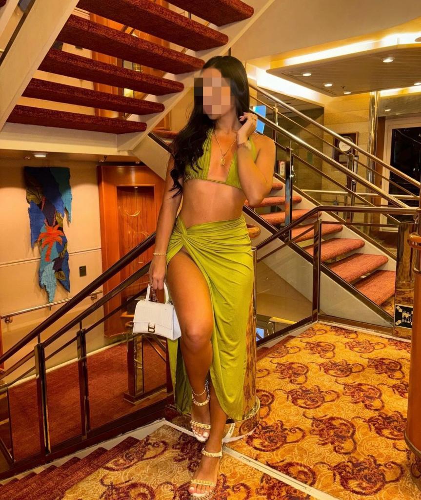 Chica busca chico en Alicante: 