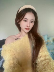 608983371: Chica busca chico en Salamanca