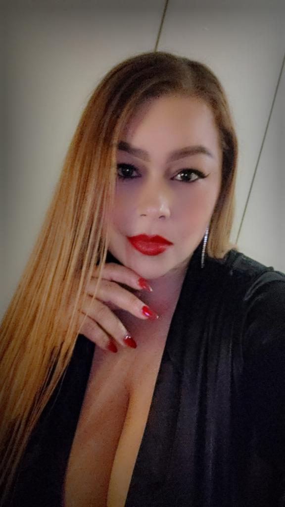 Chica busca chico en Cantabria: 