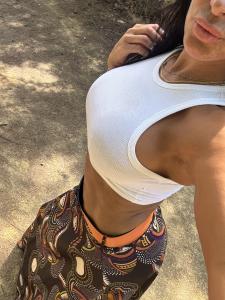 Chica busca chico en Cádiz: 