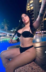 Chica busca chico en Cádiz: 
