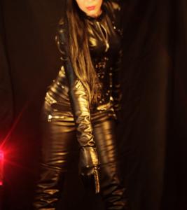 Chica busca chico en Madrid: 