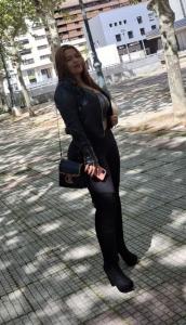 614567133: Chica busca chico en Asturias