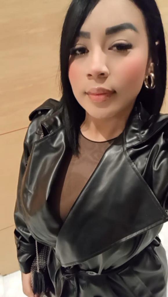 Chica busca chico en Tarragona: Chica busca chico