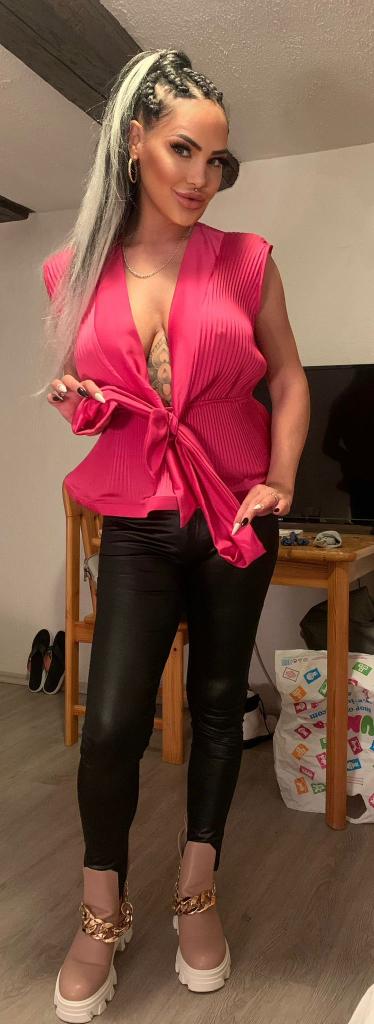 Chica busca chico en Castellón: 