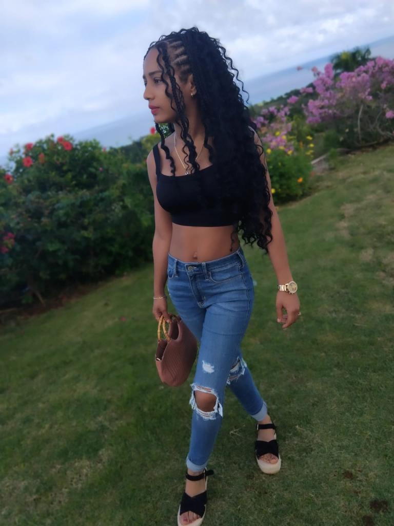 697296065: Chica busca chico en Málaga