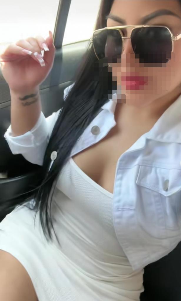 677140673: Chica busca chico en Madrid