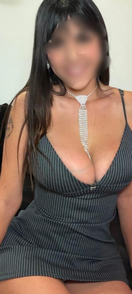 Chica busca chico en Cantabria: 