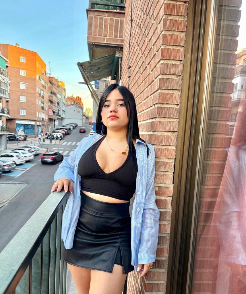 627572377: Chica busca chico en Madrid