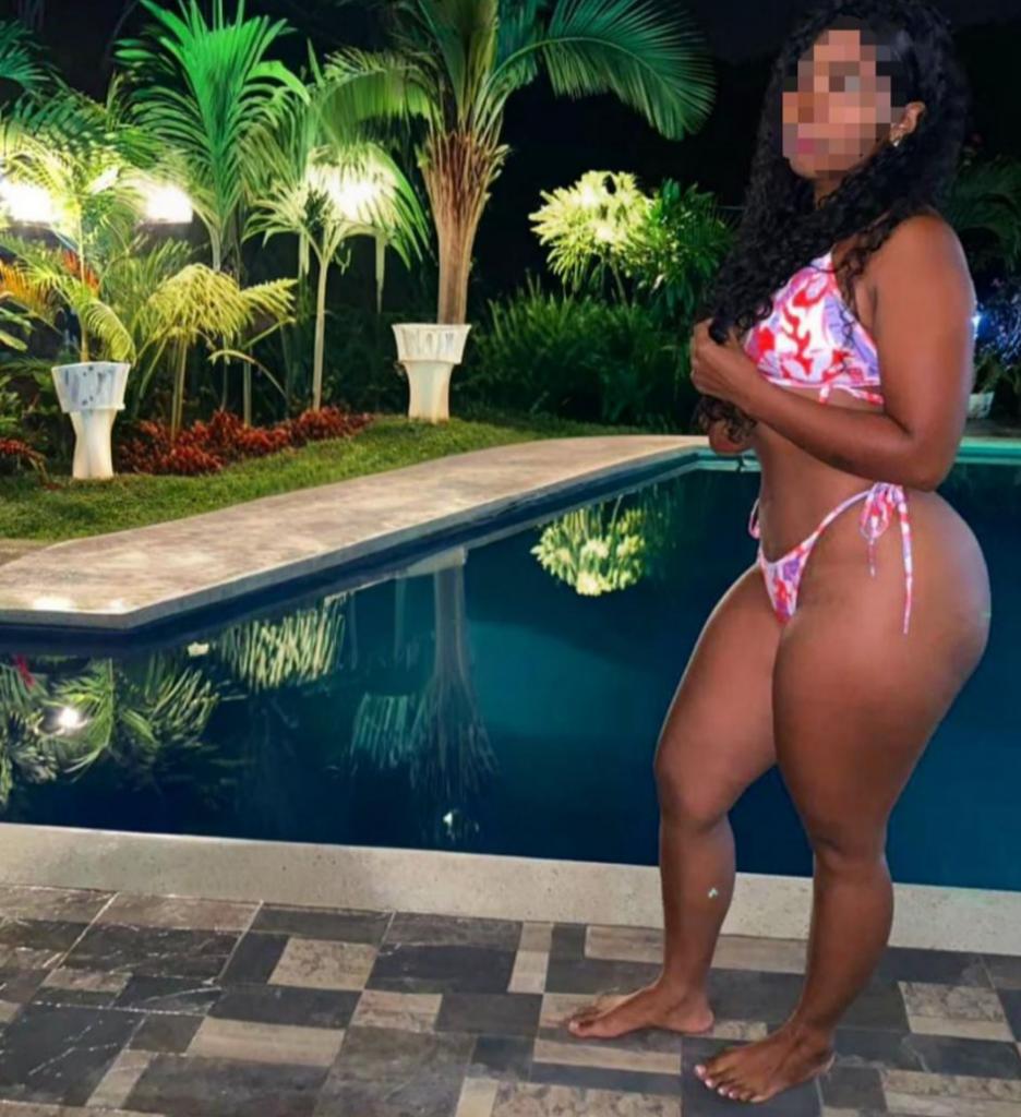 Chica busca chico en Pontevedra: 