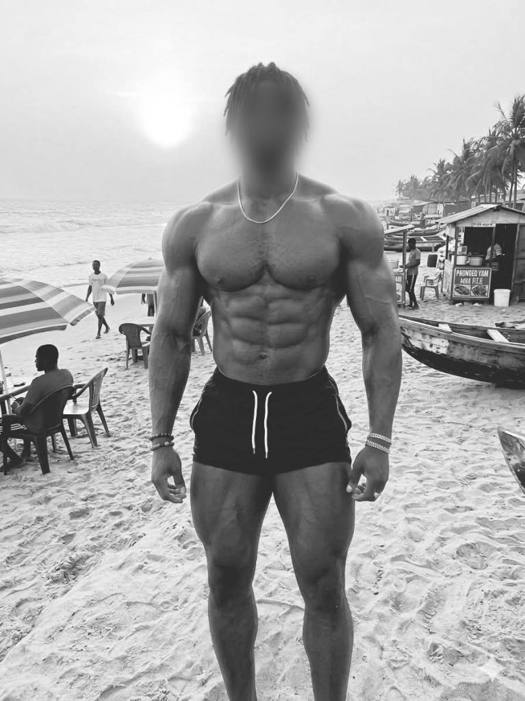 Chico busca chica en Sevilla: 