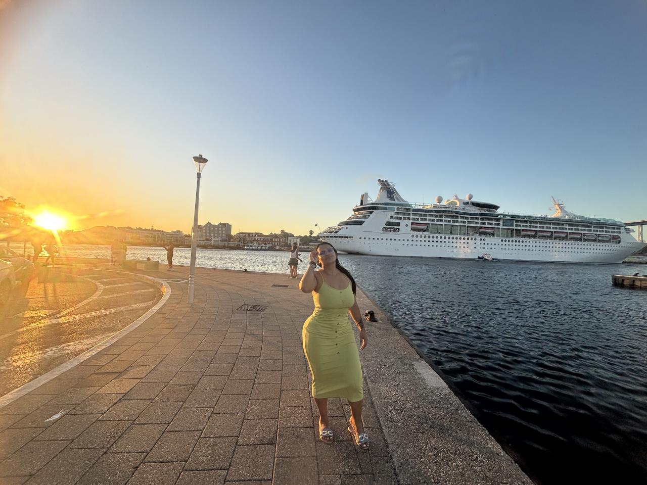 Chica busca chico en Valencia: Chica busca chico