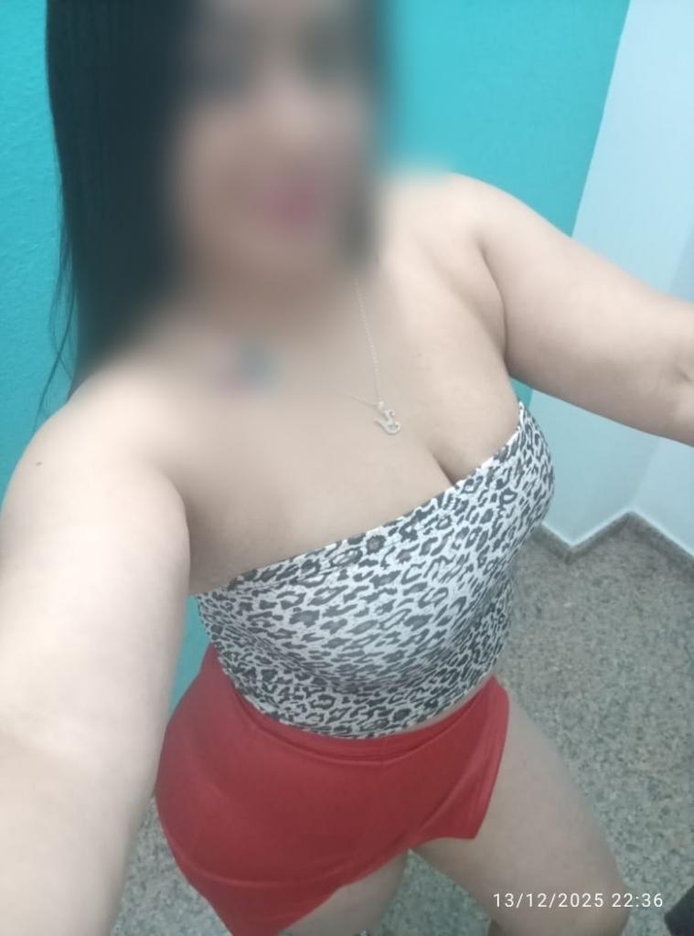 Chica busca chico en Tenerife: 